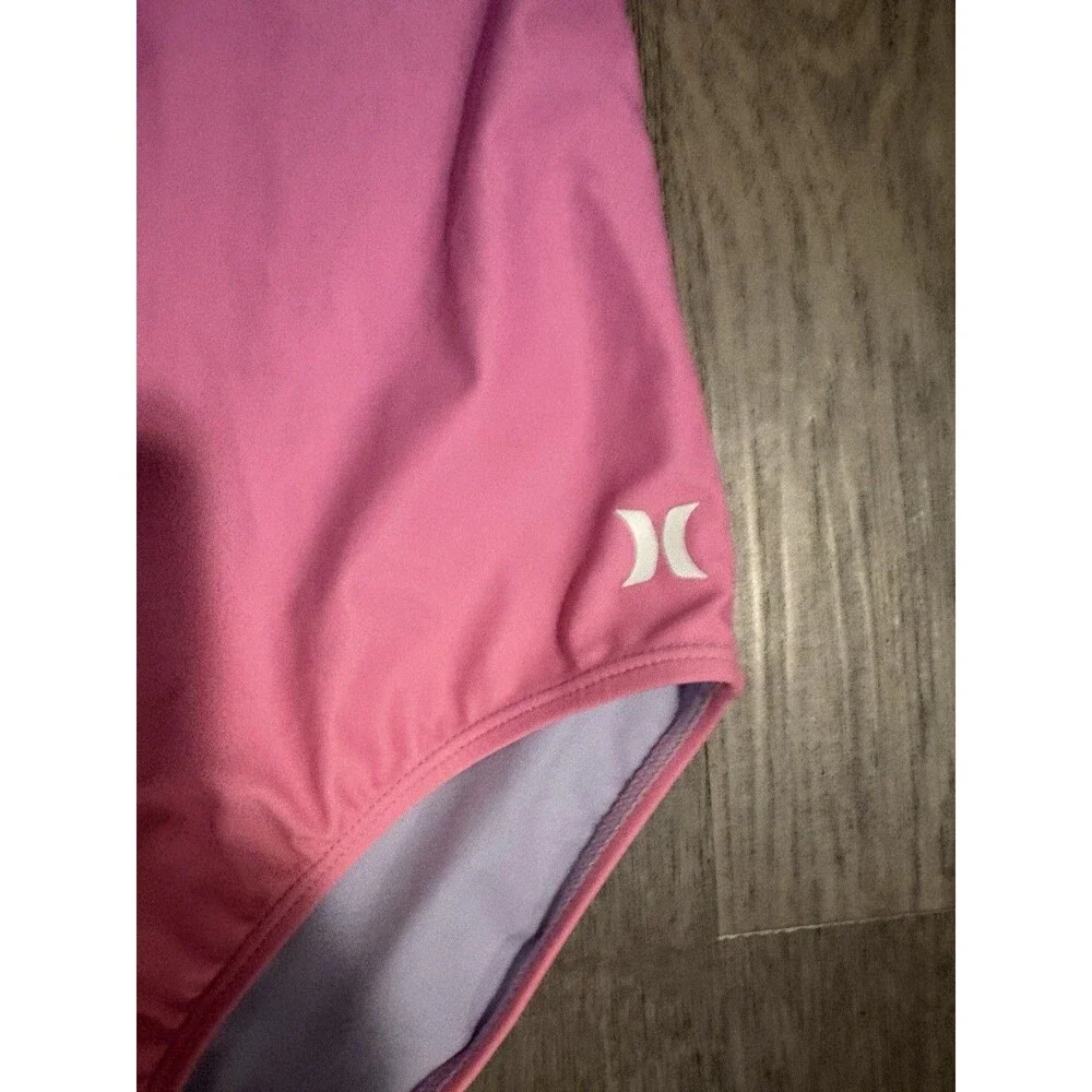 Hurley girls one